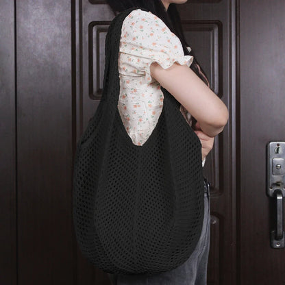 Women's Woven Wicker Shoulder Bags