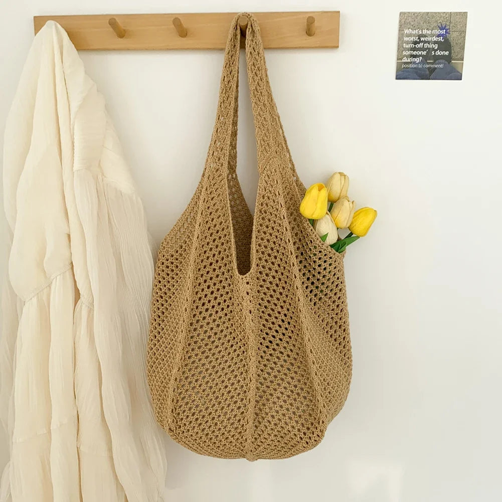 Women's Woven Wicker Shoulder Bags