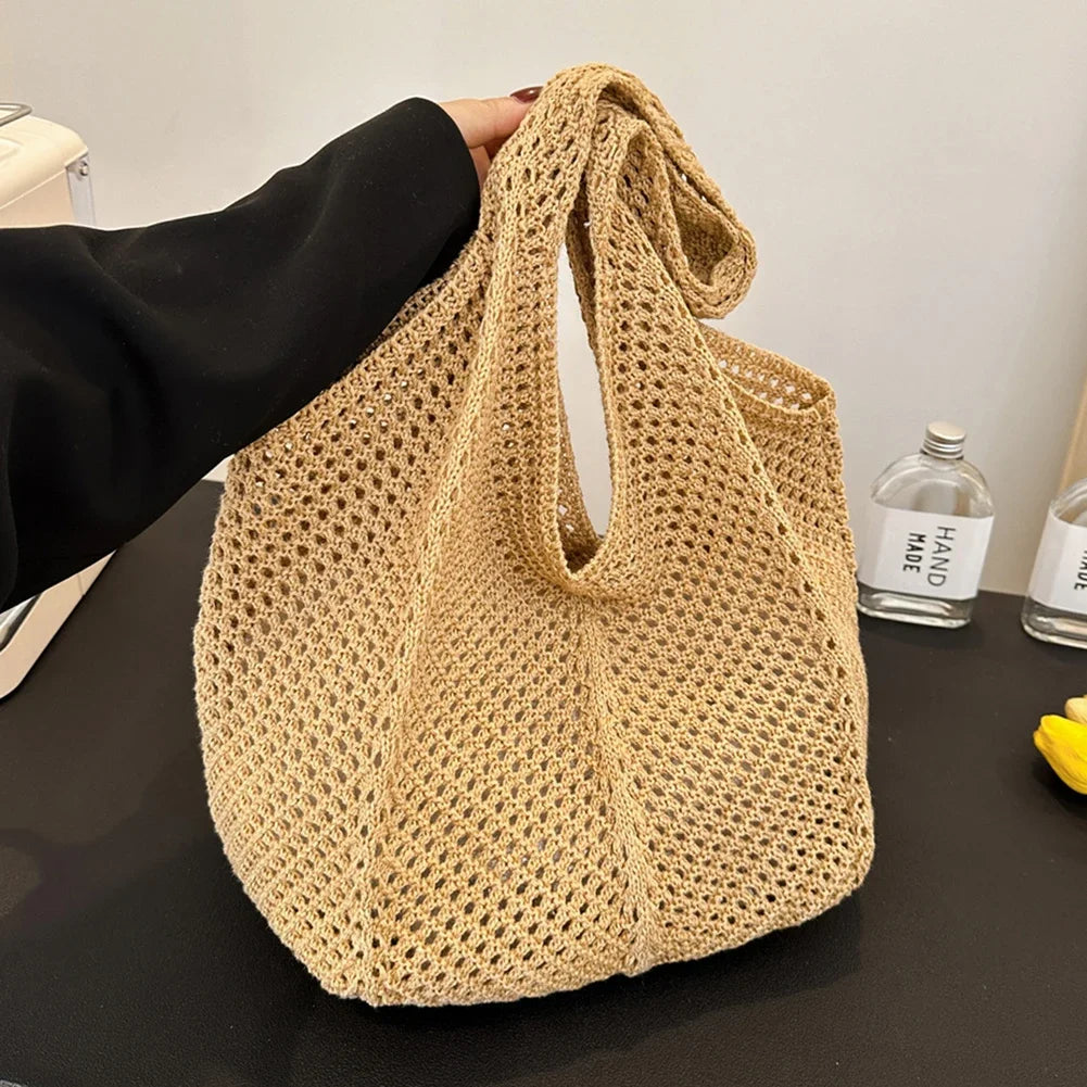 Women's Woven Wicker Shoulder Bags
