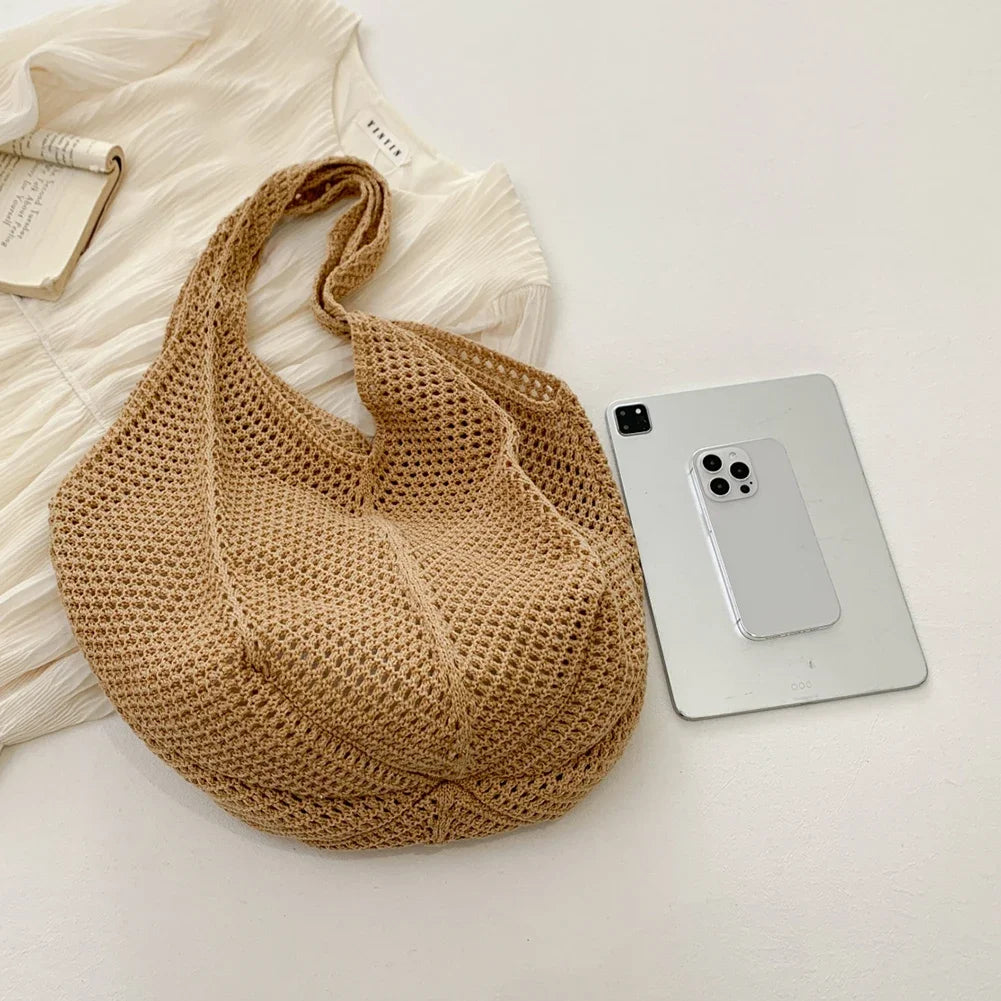 Women's Woven Wicker Shoulder Bags
