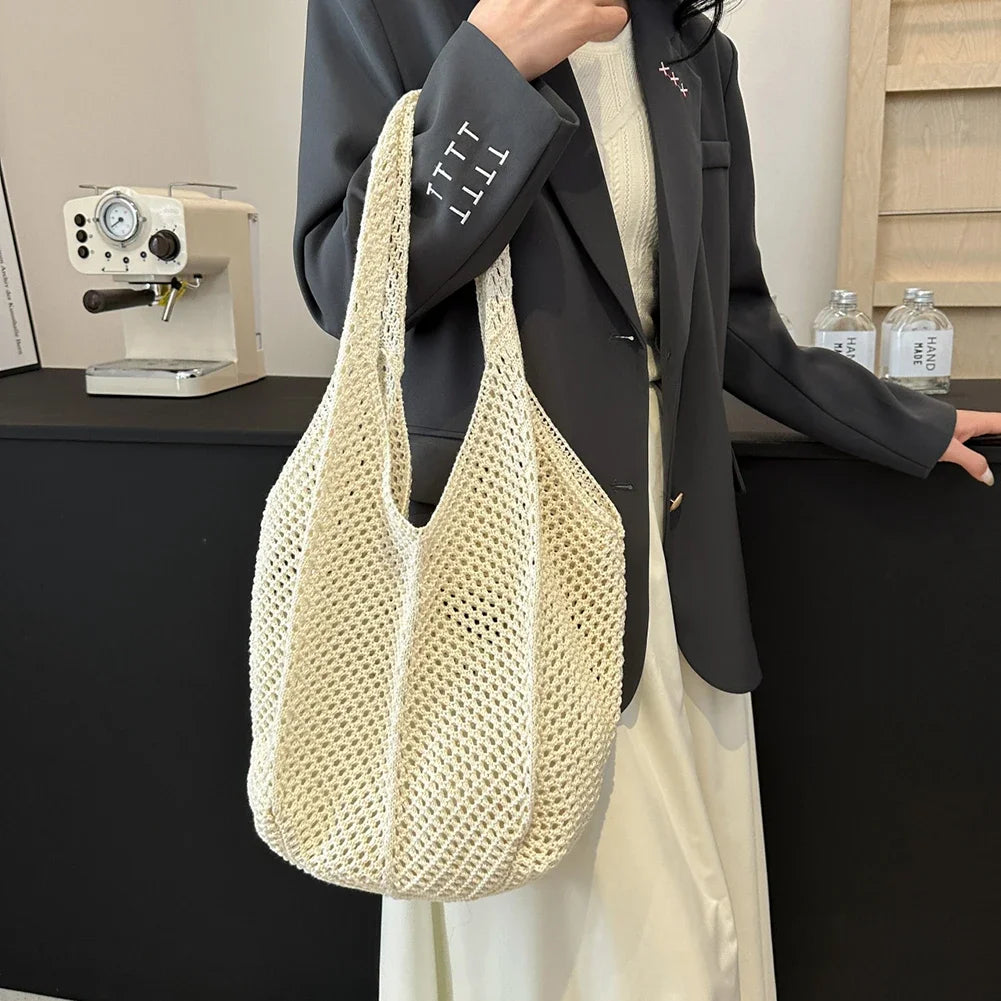 Women's Woven Wicker Shoulder Bags