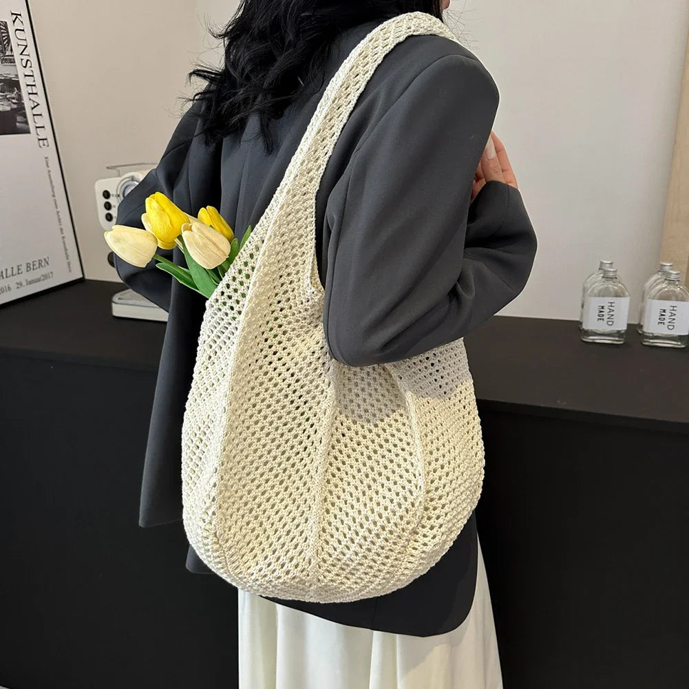 Women's Woven Wicker Shoulder Bags