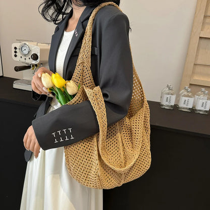 Women's Woven Wicker Shoulder Bags