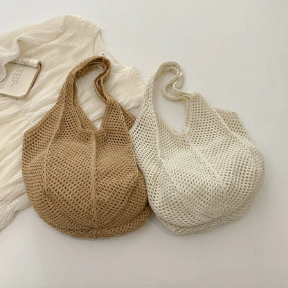 Women's Woven Wicker Shoulder Bags
